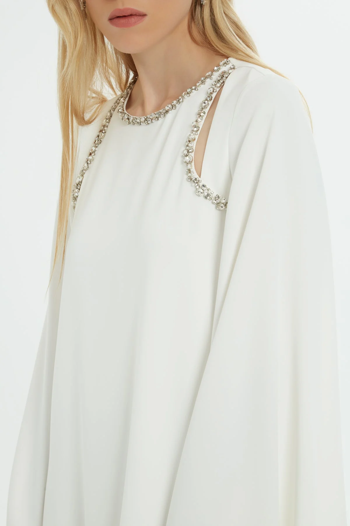 Window Detail Stone Embroide Long Off Dress - Image 2